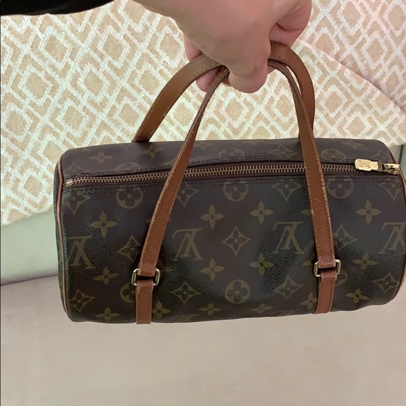 Authentic Louis Vuitton papillon 26 - Picture 5 of 16